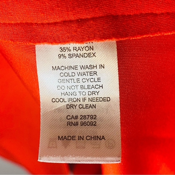 Carolina Belle Women's Bold Red Blazer Size S - Picture 6 of 7